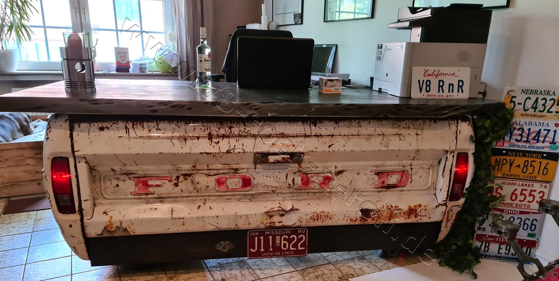 Schreibtisch Ford F-250 von 1972 Ladefläche mit Beleuchtung — Ansicht 14