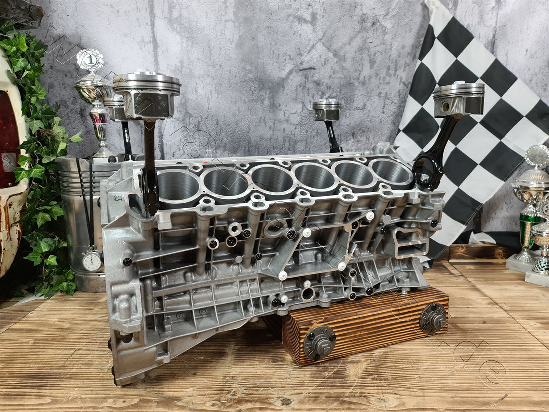 Motortisch Mercedes Benz S600 6.0l V12 — Ansicht 6