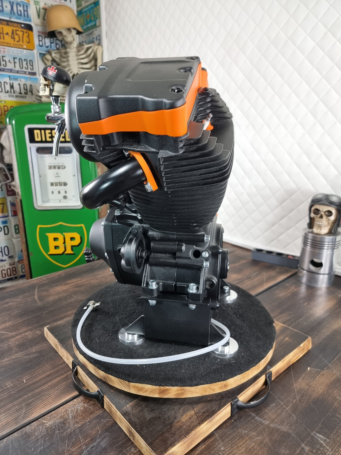 Zapfanlage „Black Orange“ Harley-Davidson Motor — Ansicht 7