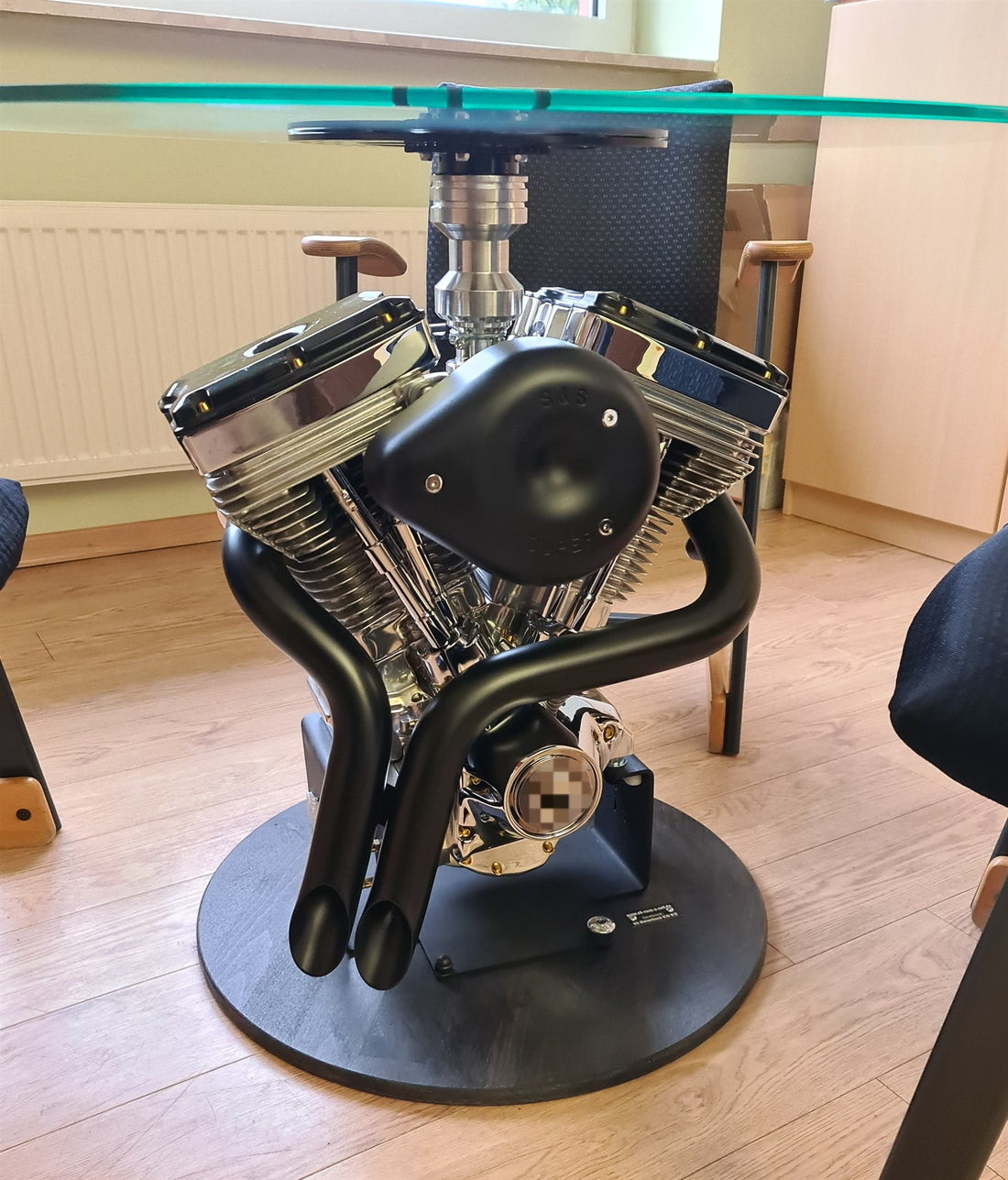 Besprechungstisch „Harley EVO“ — Ansicht 4