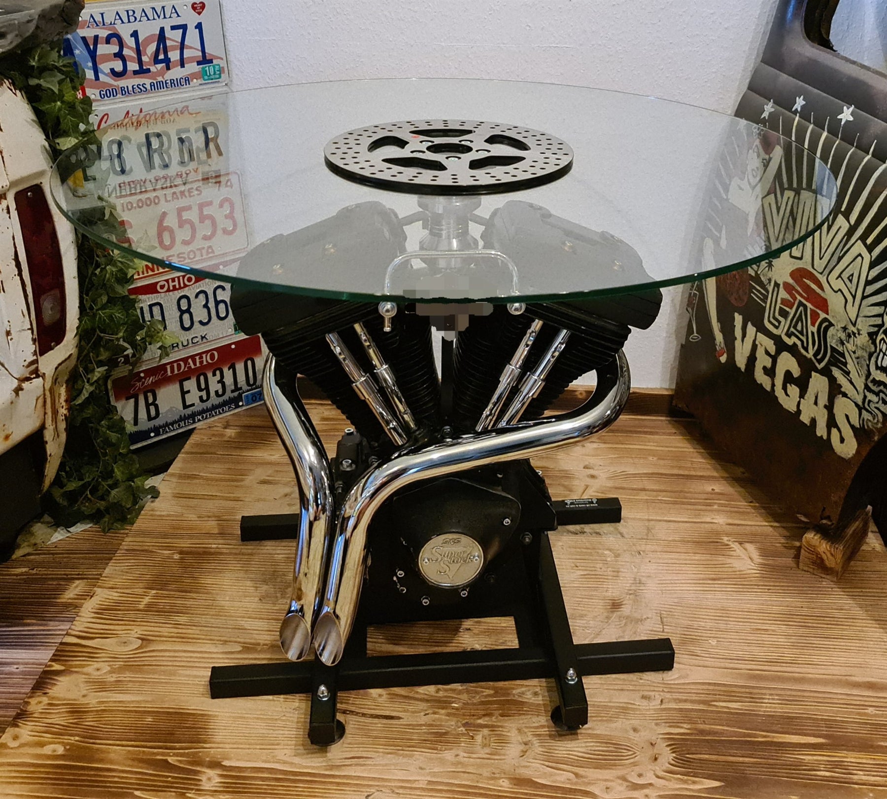 Motortisch „H.D. Bremsscheibe“ — Ansicht 1
