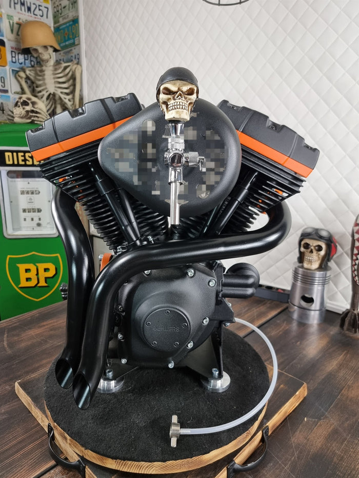 Zapfanlage „Black Orange“ Harley-Davidson Motor — handgefertigtes Unikat von V8 Rock-n-Roll